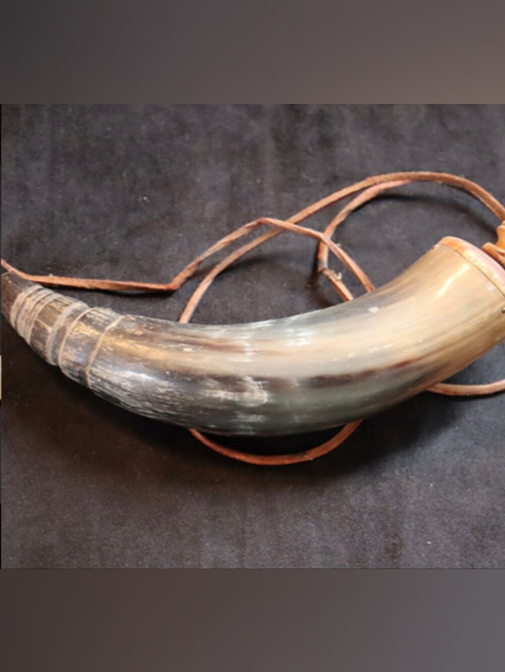 Vintage Hand Carved Bull/Steer Black Powder Horn or Flask Muzzleloading Cabin